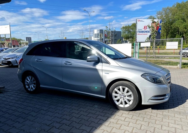 Mercedes-Benz Klasa B cena 46900 przebieg: 109000, rok produkcji 2011 z Kowary małe 137